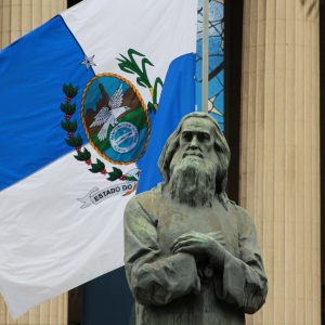 revolucionários MOTIM